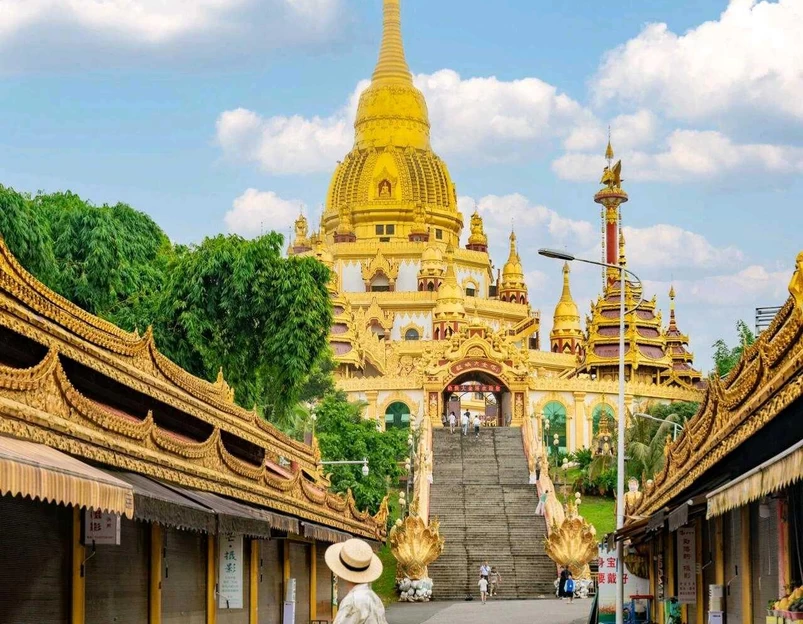 勐焕银塔景区 - 德宏傣族景颇族自治州旅游 1