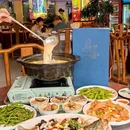 高德置地广场·秋广场 - 广州市旅游 缩略图 1