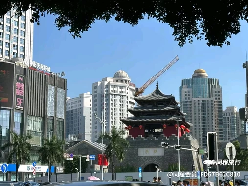 万福广场 - 深圳市旅游