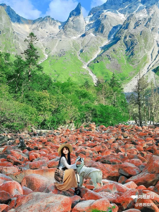 红石滩 - 阿坝藏族羌族自治州旅游