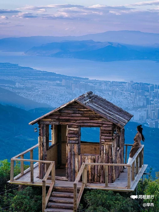 者摩山 - 大理白族自治州旅游