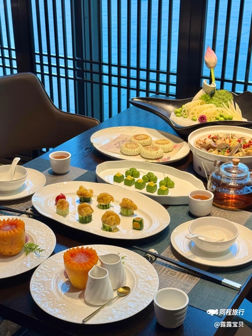 蓝鲸海鲜·赣菜餐厅(省博物馆店) - 南昌市旅游