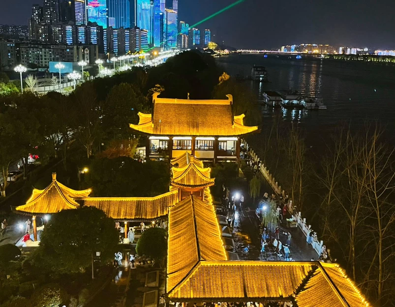 杜甫江阁 - 长沙市旅游 1