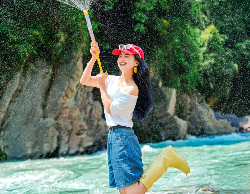 都江堰深溪木楼 - 成都市旅游 1
