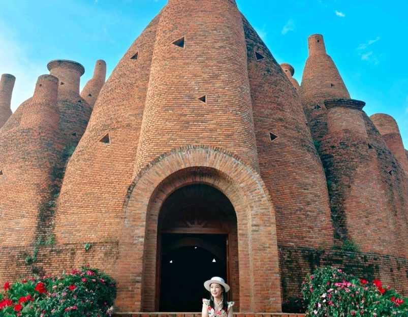 东风韵景区 - 红河哈尼族彝族自治州旅游 1