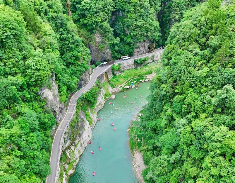 九畹溪漂流游客中心 - 宜昌市旅游 1