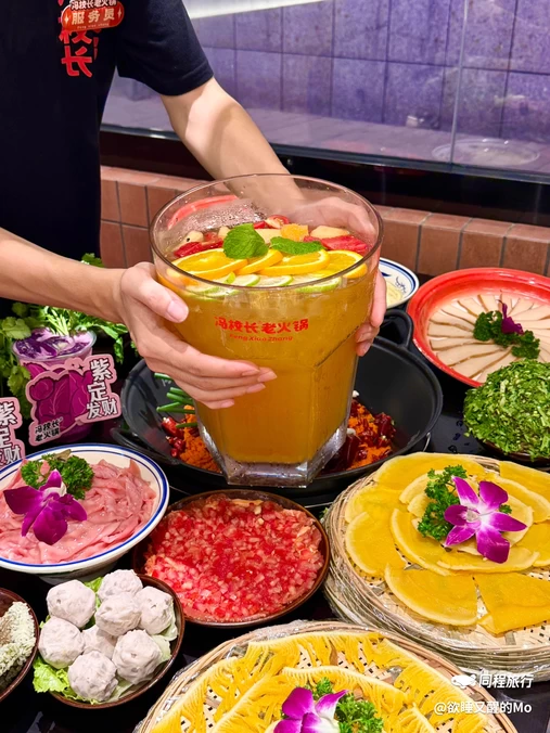 冯校长老火锅(会展航洋城店) - 南宁市旅游