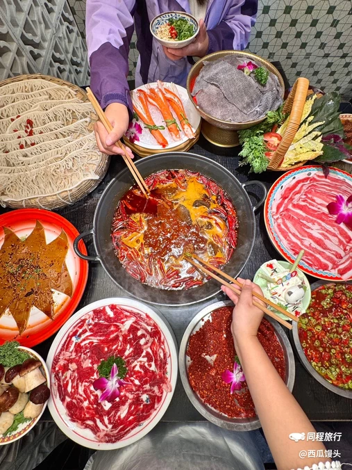 王火火巷子老火锅(温江店) - 成都市旅游
