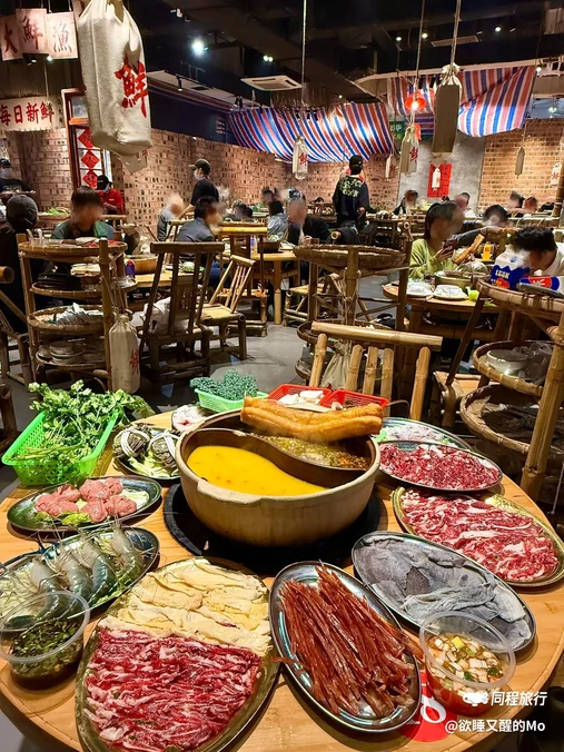 锅太鲜·粥底火锅 - 南宁市旅游