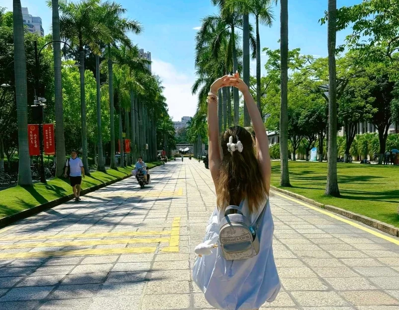 锦江之星品尚酒店厦门北站集美学村店(集美大学店)停车点-出入口 - 厦门市旅游 1