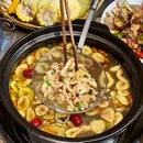 鸿潮汕鲜切鸡火锅(成都瑞南街首店) - 成都市旅游 缩略图 8