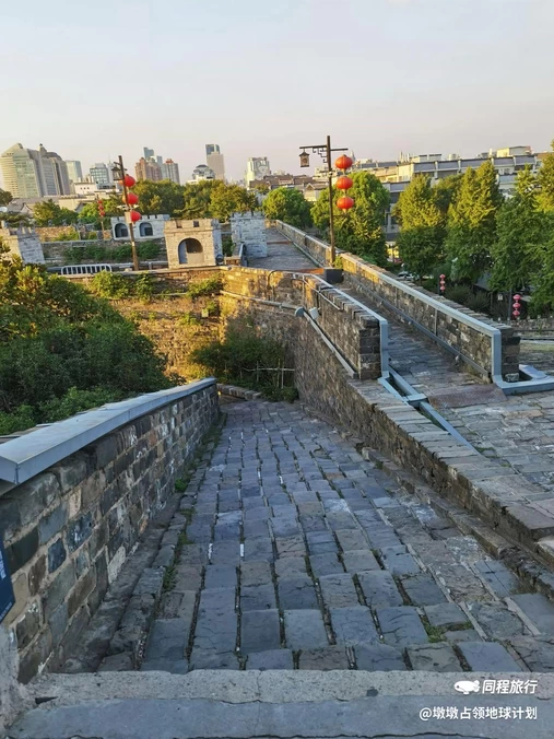 南京明城墙 - 南京市旅游