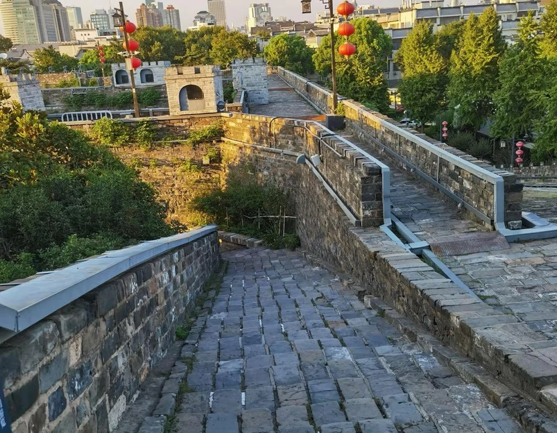 南京明城墙 - 南京市旅游 1