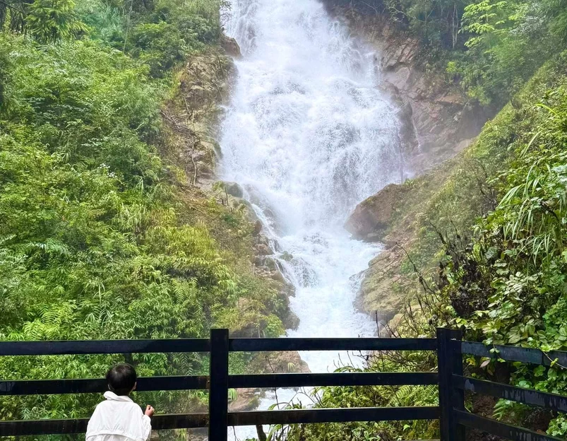 横山岗 - 成都市旅游 1