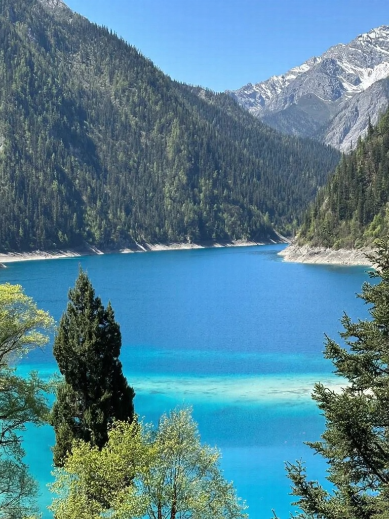 阿坝旅游