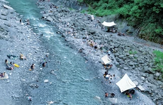 成都周边1.5h直达，蓝色果冻水玩水地