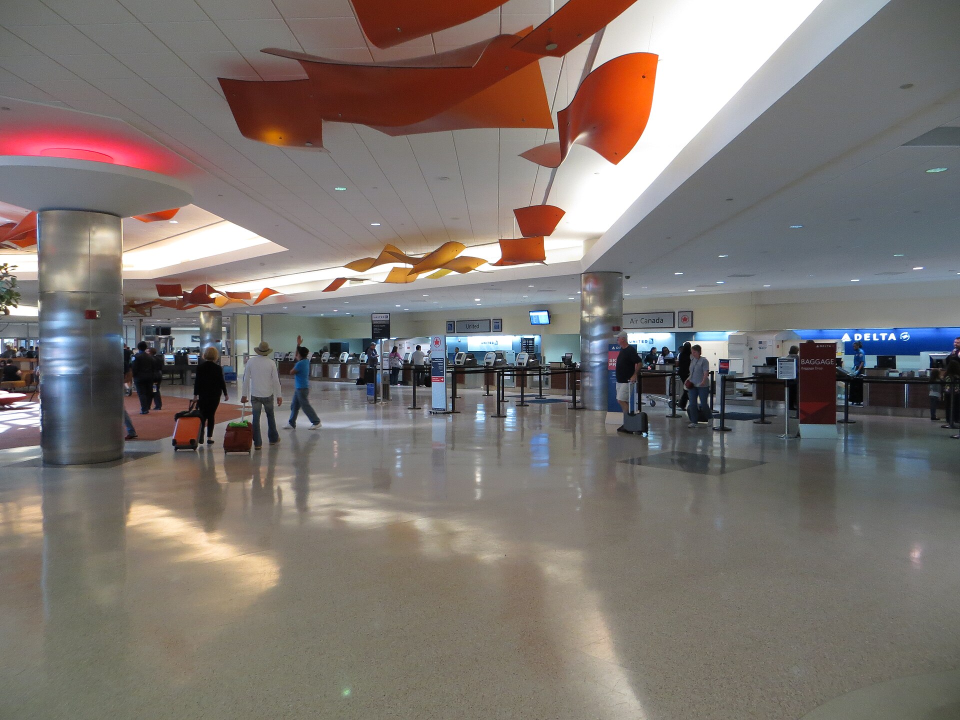 Louis Armstrong New Orleans International Airport