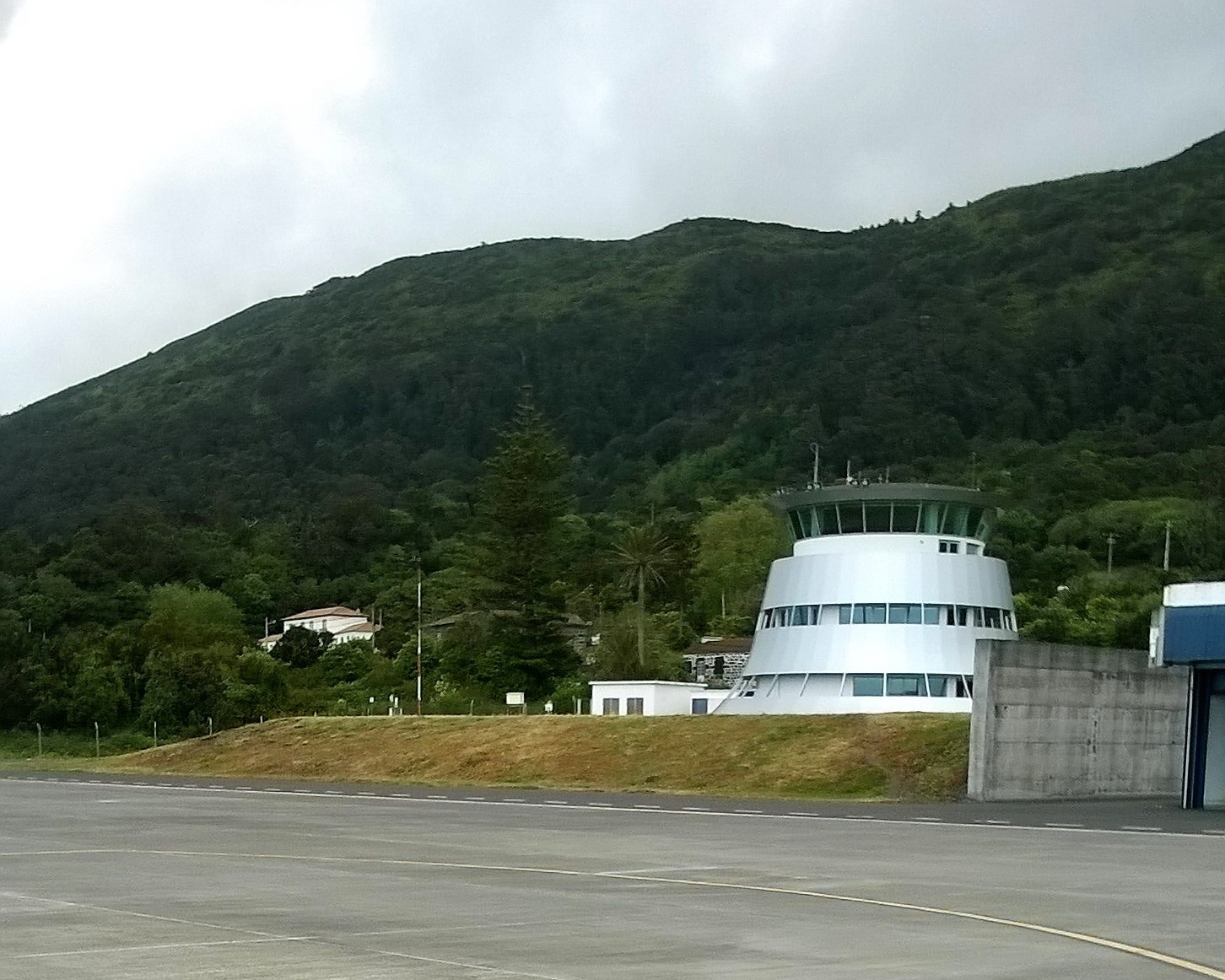 São Jorge Airport