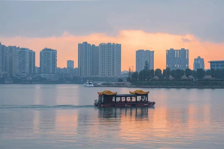 初夏周末,来遂宁观音湖,可纵情,可幻想! - 遂宁游记攻略【同程旅游攻略】