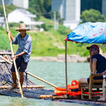 天柱山白马潭漂流