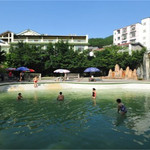光中温泉山庄