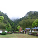 溪源峡谷
