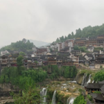 湘西凤凰金水桥吊脚楼