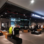SNOW51 X adidas TERREX (中环广场店)