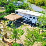 山野房车露营地