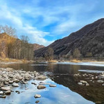 白河湾梨树沟原生态露营地