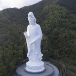 慈山寺青铜观音圣像