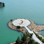 屯门黄金海岸海豚广场