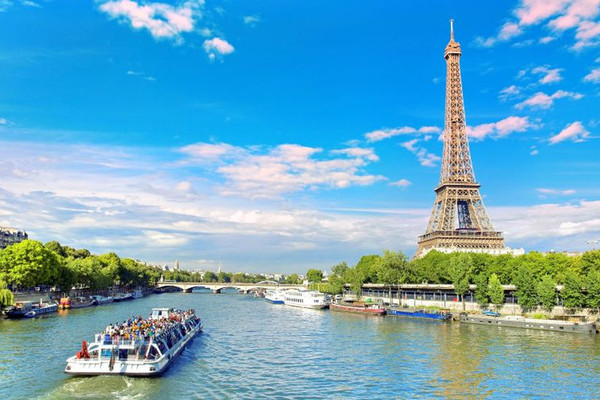 13天11晚·荷比德法瑞意+新天鹅堡+巴黎圣母院+德国深度 一价全含跟团游