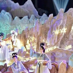 《太白奇缘嫦娥奔月》演出