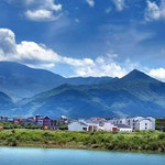 岳阳平江十里画廊竹筏漂流