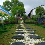 余杭区瓶窑镇雪高山花菓农场