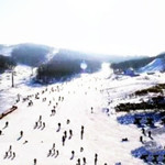 事竞成滑雪场