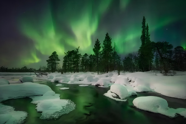 9天7晚·MU俄罗斯极光-莫斯科/圣彼得堡/摩尔曼斯克/捷里|3次追光