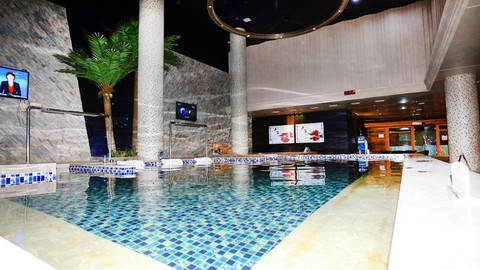 新宇温泉水汇图片