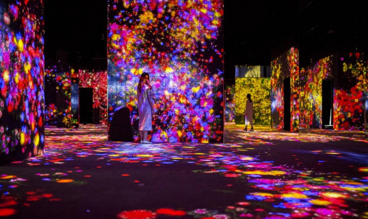 forest of flowers and people: lost, immersed and reborn