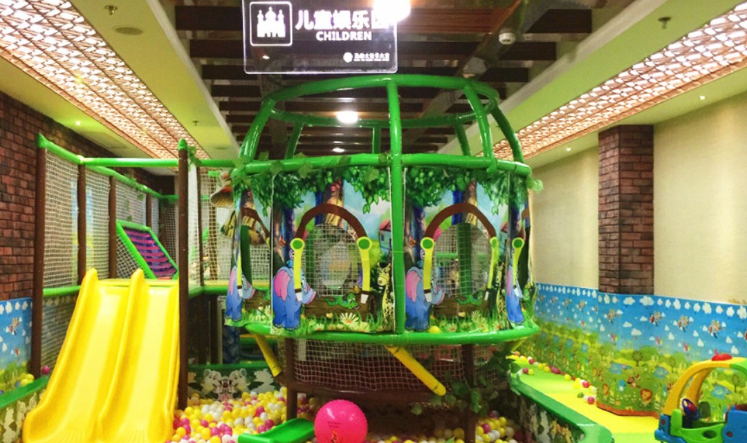 泓泰水世界南康店