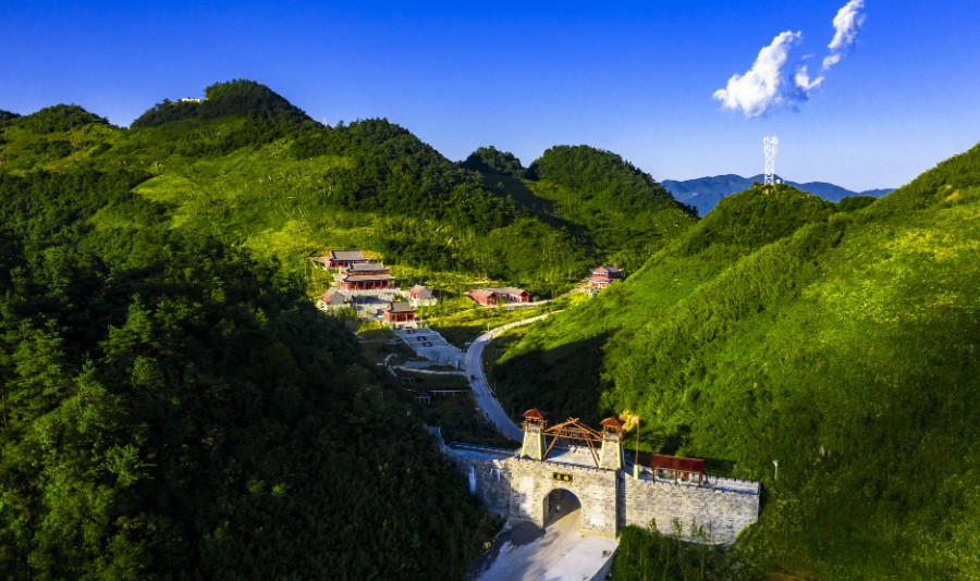 巴山大峡谷