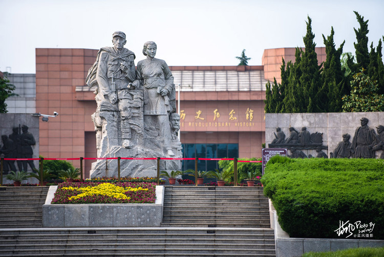 沙家浜是红色教育基地,这是当地的革命历史纪念馆. 沙家浜景区