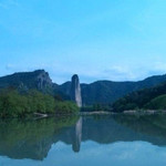 朱潭山