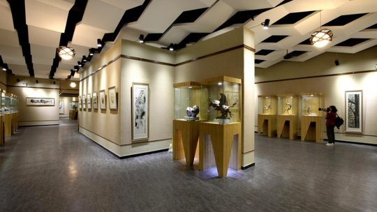 博山陶瓷琉璃艺术中心人立琉璃小镇