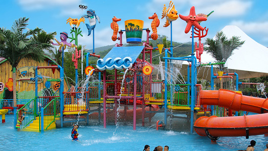 吉安奥体华清水世界