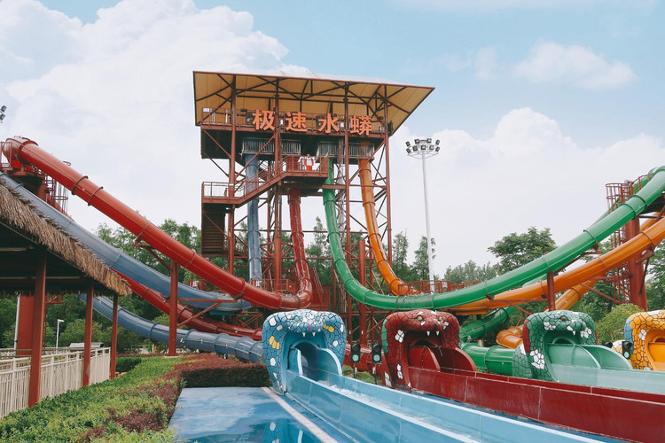 【上海佘山验客】上海欢乐谷&玛雅水公园全体验