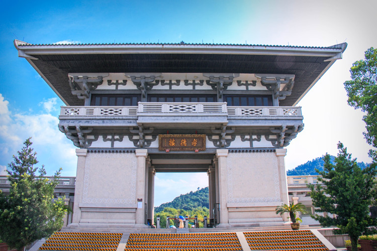 中华孝德园:"孝文化"为主题的公园