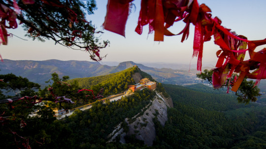 照金香山门票