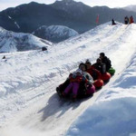 白云山下冰雪乐园